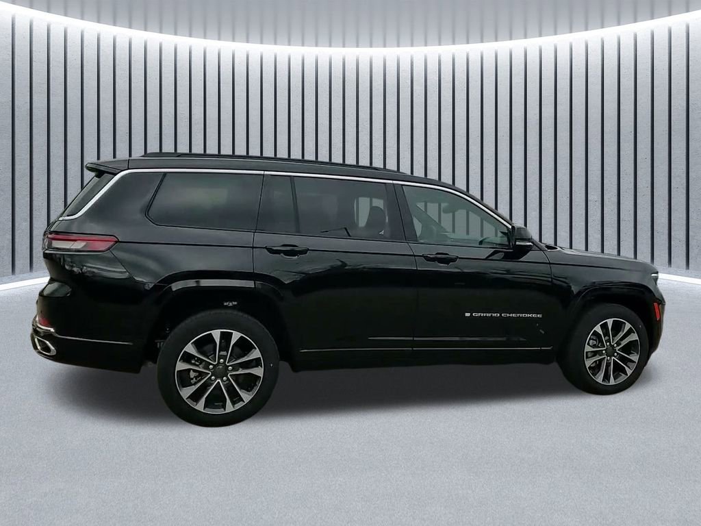 New 2025 Jeep Grand Cherokee L Overland w/ Trailer Tow Package image 6