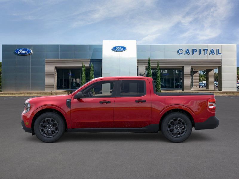 New 2026 Ford Maverick XLT image 3