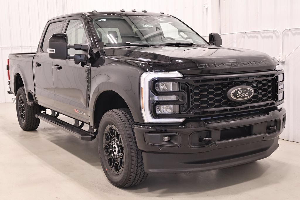 New 2026 Ford F350 Lariat w/ Black Appearance Package AWD/4WD image 3
