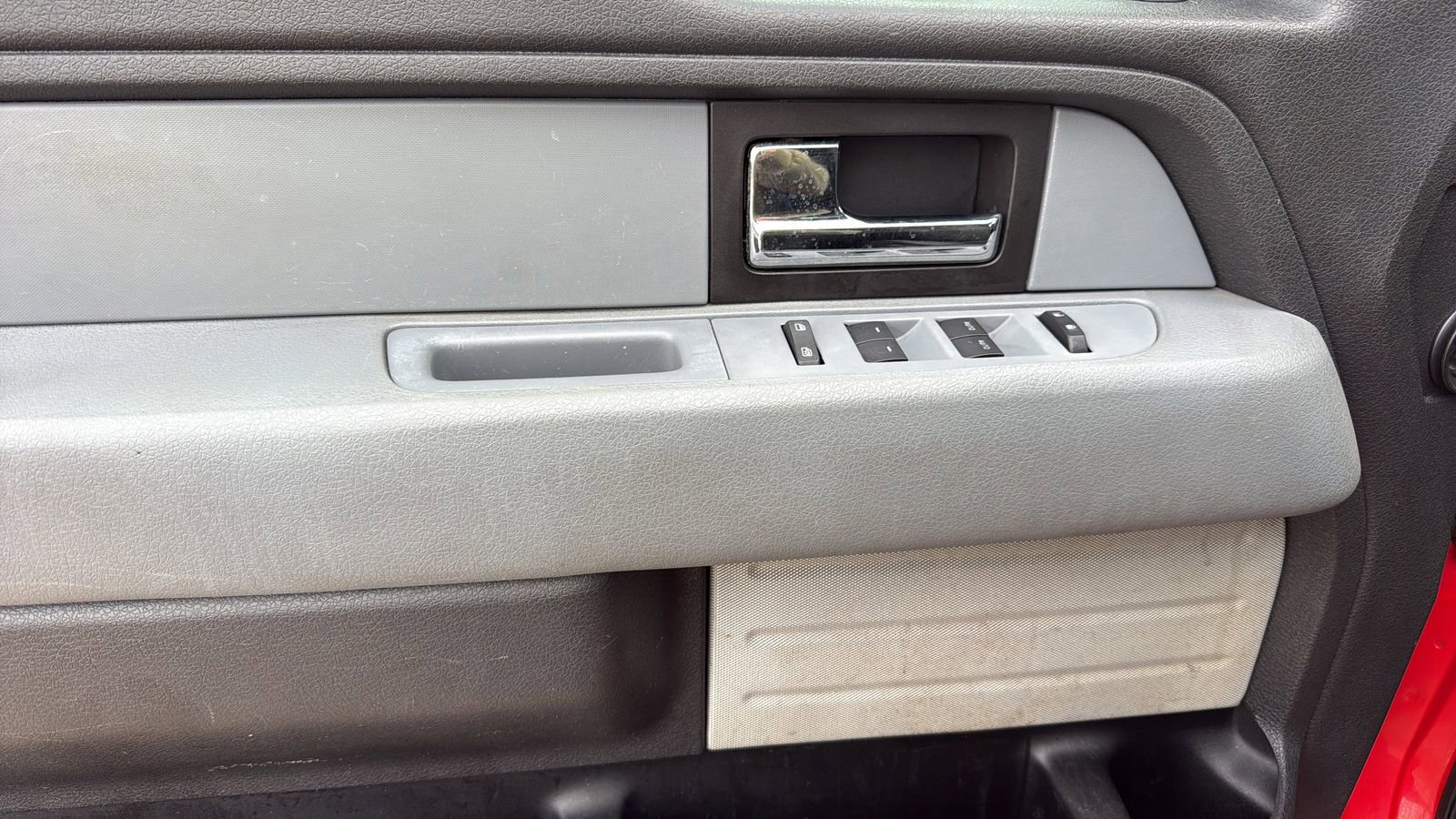 Used 2014 Ford F150 STX w/ Equipment Group 201A Mid AWD/4WD image 4