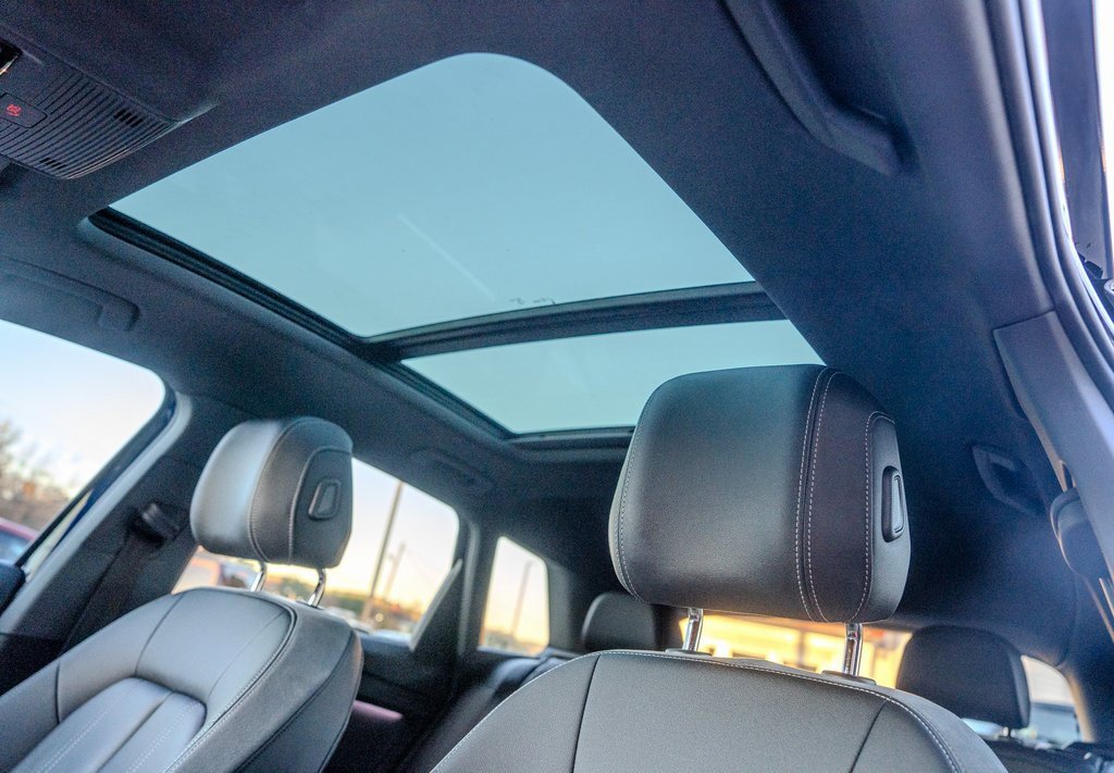 Used 2023 Audi Q4 e-tron Premium Plus w/ Premium Plus image 17