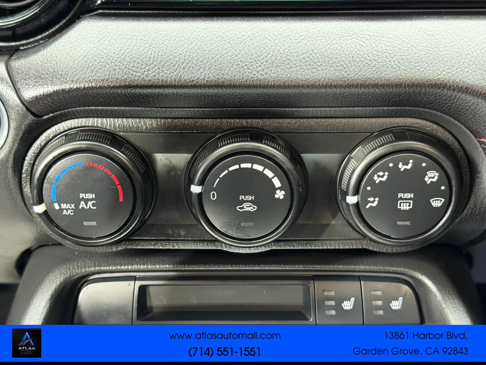 Used 2019 MAZDA MX-5 Miata Club RWD image 28