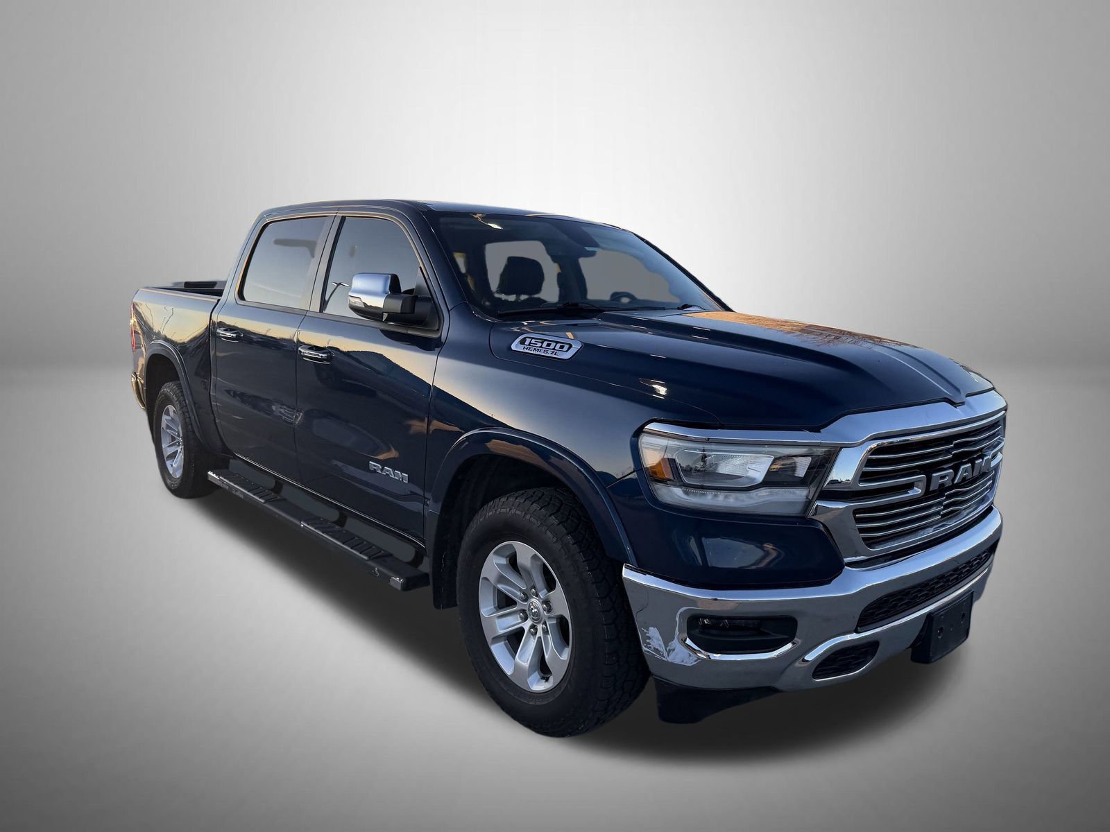 Used 2020 RAM 1500 Laramie image 2
