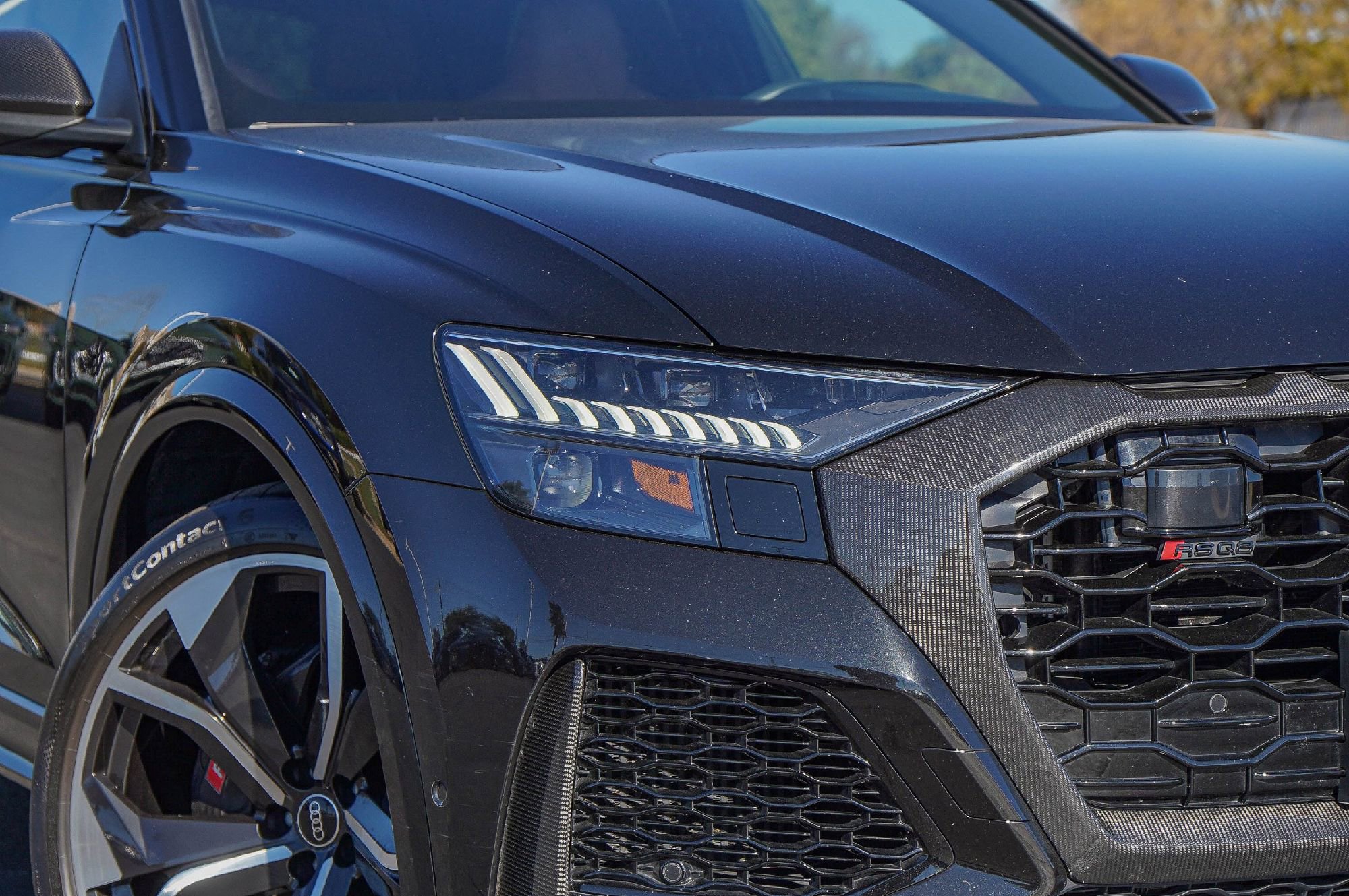 Certified 2023 Audi RS Q8 w/ Black Optic Package image 2