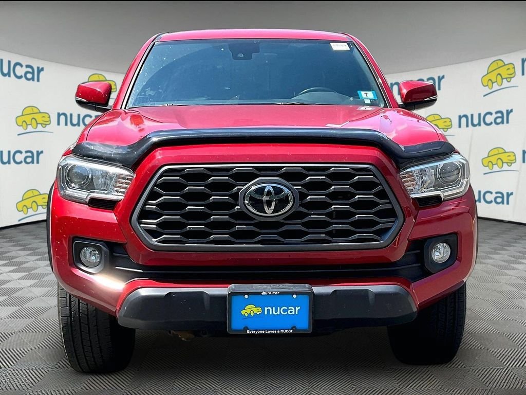 Used 2021 Toyota Tacoma TRD Off-Road w/ Technology Package AWD/4WD image 2