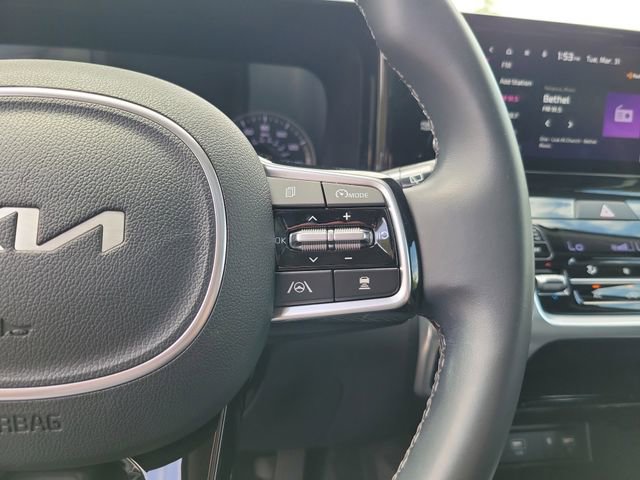 Certified 2022 Kia Sorento SX image 19