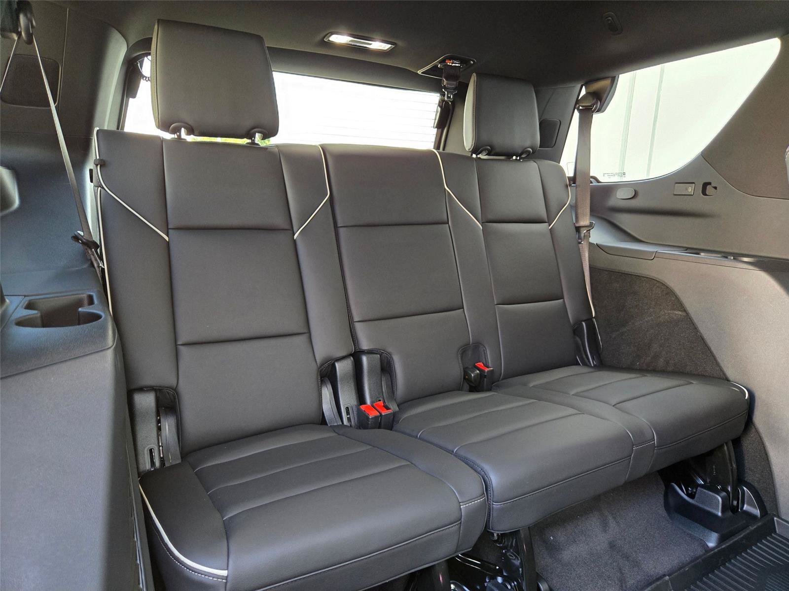 New 2026 Cadillac Escalade Sport w/ Touring Package AWD/4WD image 32
