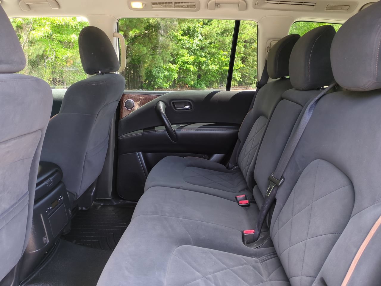 Used 2018 Nissan Armada SV w/ Driver Package RWD image 14