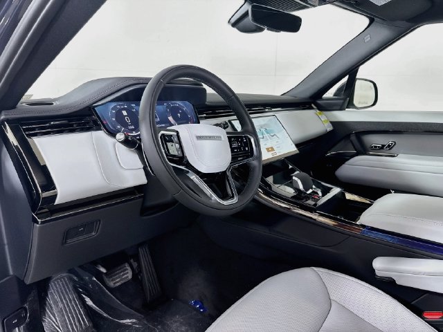 New 2027 Land Rover Range Rover Sport SE AWD/4WD image 9