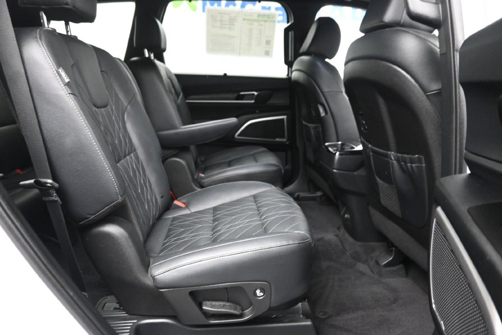 Used 2024 Kia Telluride EX X-Line AWD/4WD image 10