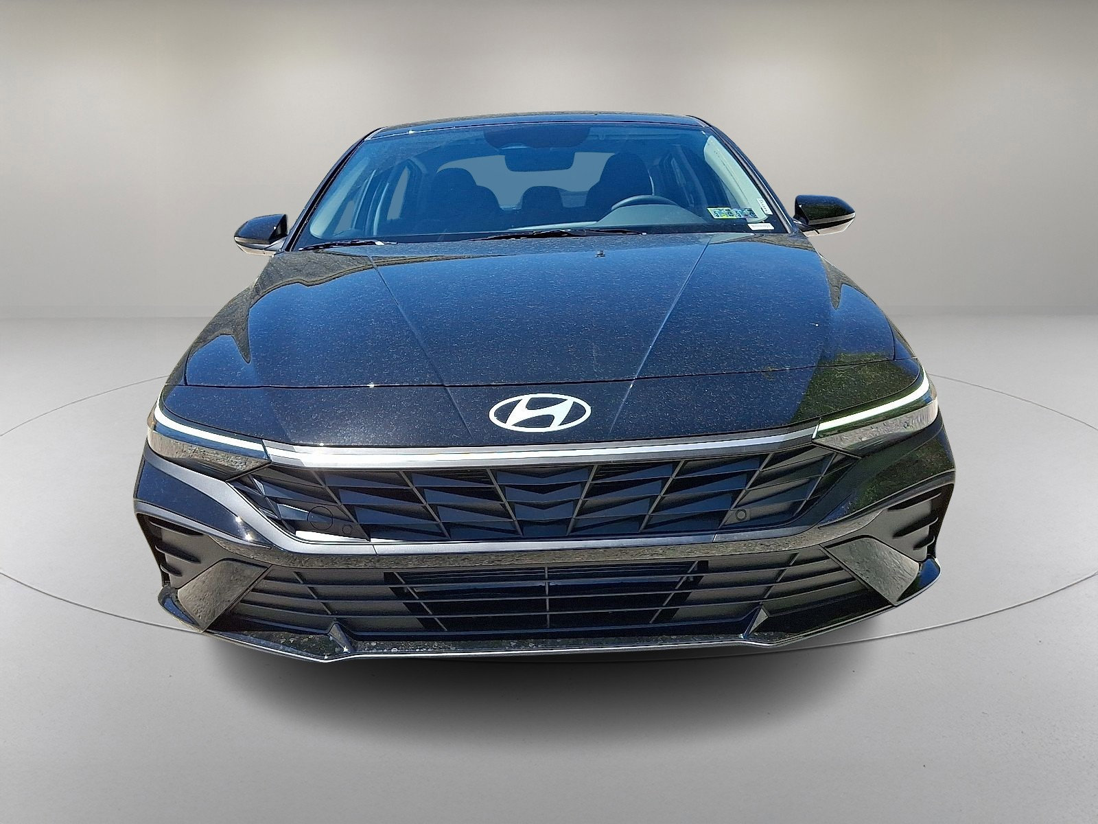 New 2025 Hyundai Elantra SE image 2