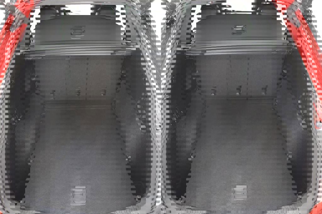 Used 2024 Volkswagen Tiguan SEL R-Line image 35