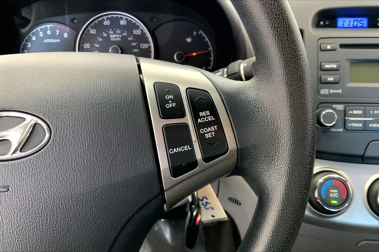 Used 2010 Hyundai Elantra GLS FWD image 22