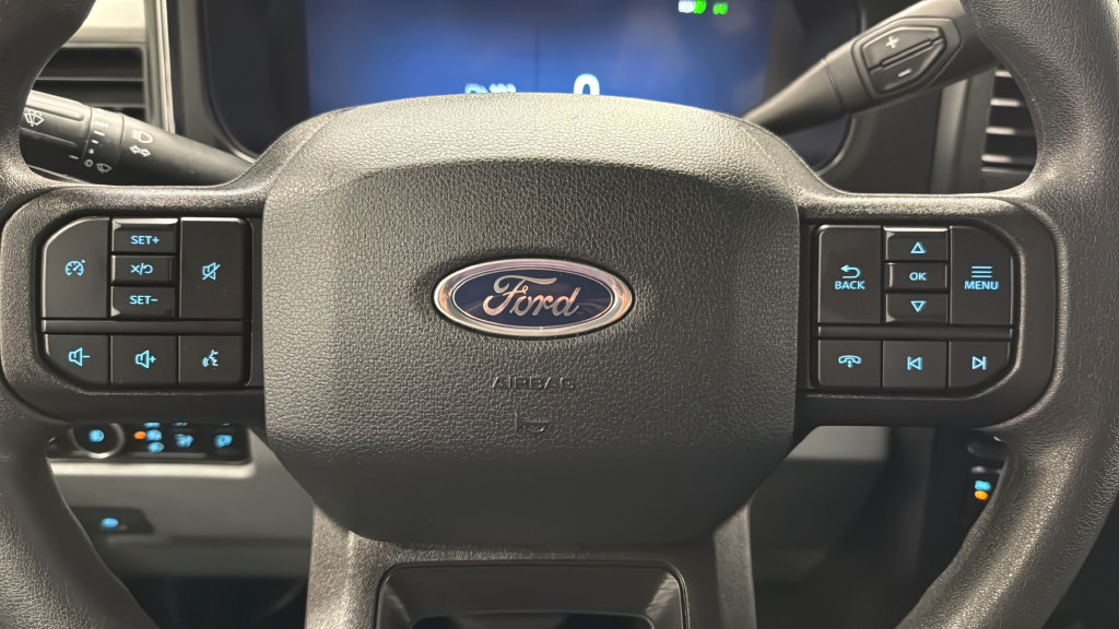 Used 2026 Ford F250 XLT w/ XLT Premium Package AWD/4WD image 16