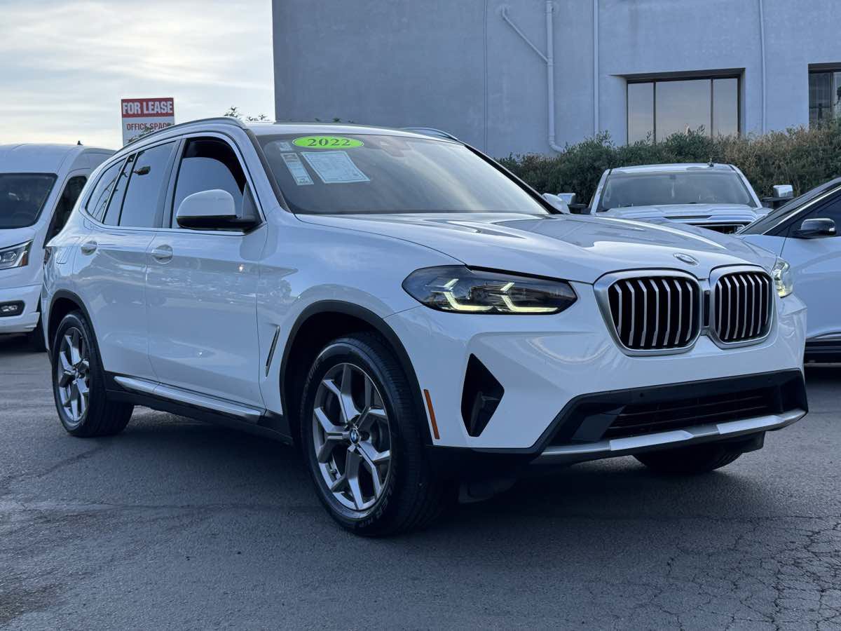 Used 2022 BMW X3 sDrive30i w/ Convenience Package RWD image 5
