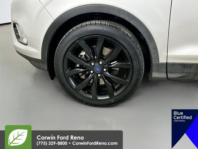 Certified 2019 Ford Escape SE image 32