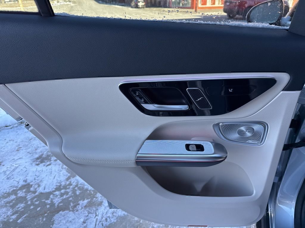 New 2026 Mercedes-Benz GLC 300 4MATIC image 16