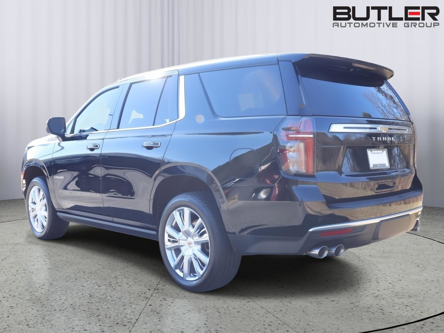 Used 2024 Chevrolet Tahoe High Country image 4