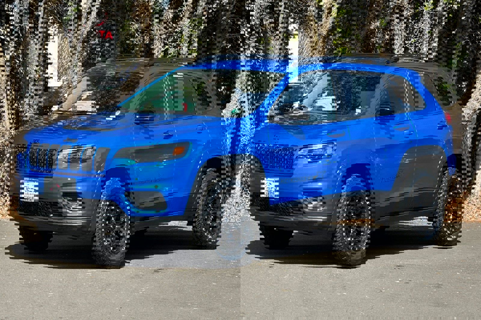 Used 2022 Jeep Cherokee Latitude image 8