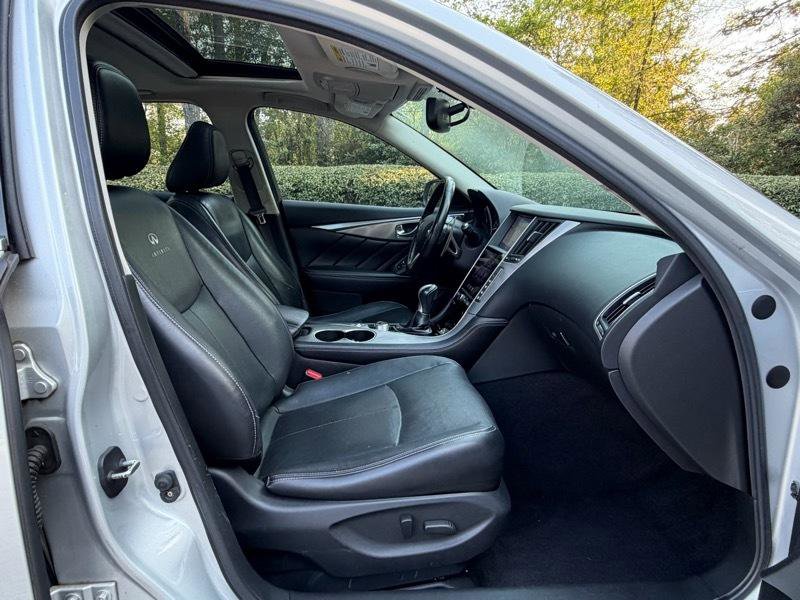 Used 2014 INFINITI Q50 Premium w/ Navigation Package RWD image 22