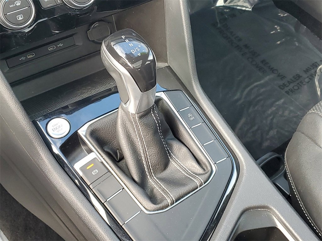 Used 2022 Volkswagen Taos SEL image 26