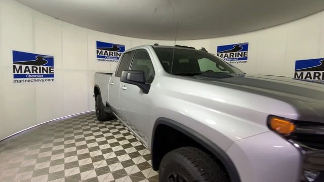 Used 2021 Chevrolet Silverado 3500 LT w/ Remote Start Package AWD/4WD image 4