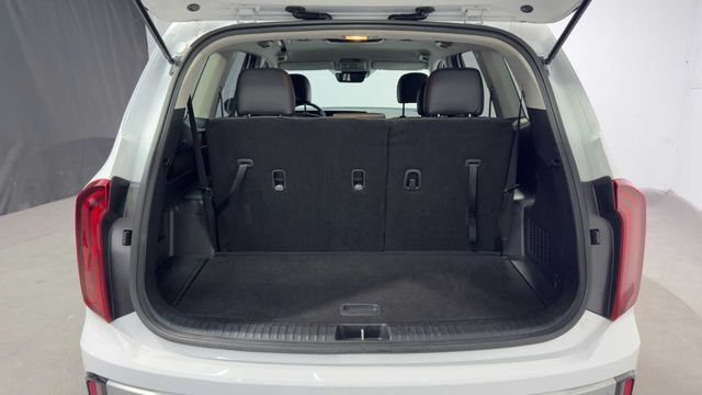 Used 2023 Kia Telluride S FWD image 38