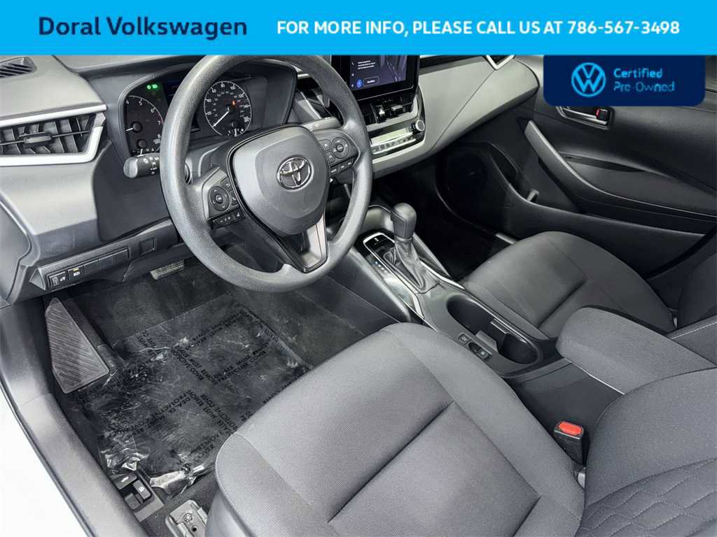 Used 2023 Toyota Corolla LE image 13