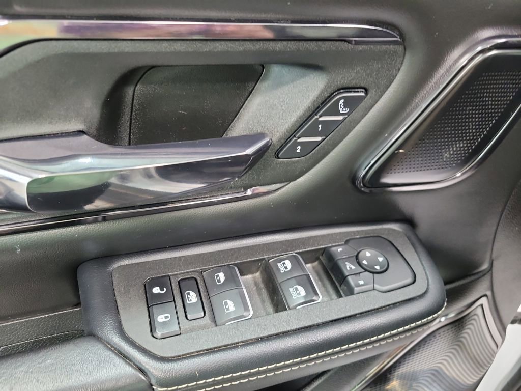Used 2025 RAM 1500 Limited image 38