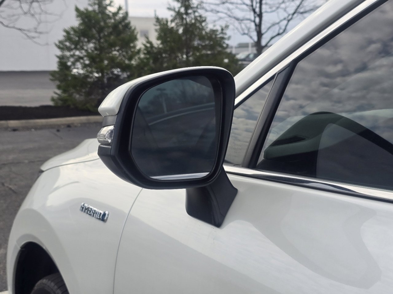 Used 2021 Toyota Venza XLE image 21