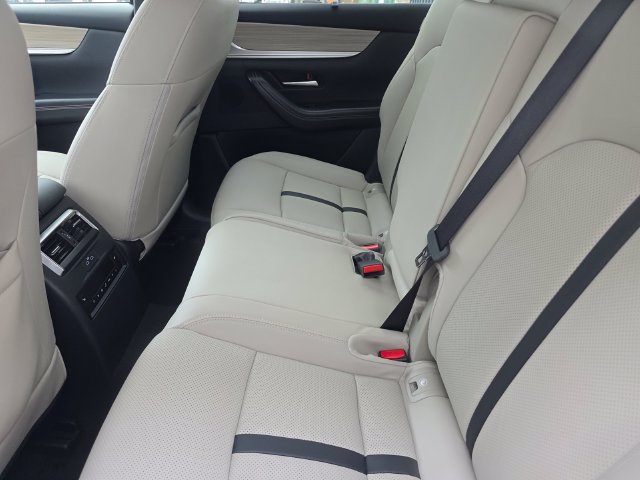 New 2026 MAZDA CX-90 3.3 Turbo w/ Preferred Package AWD/4WD image 9