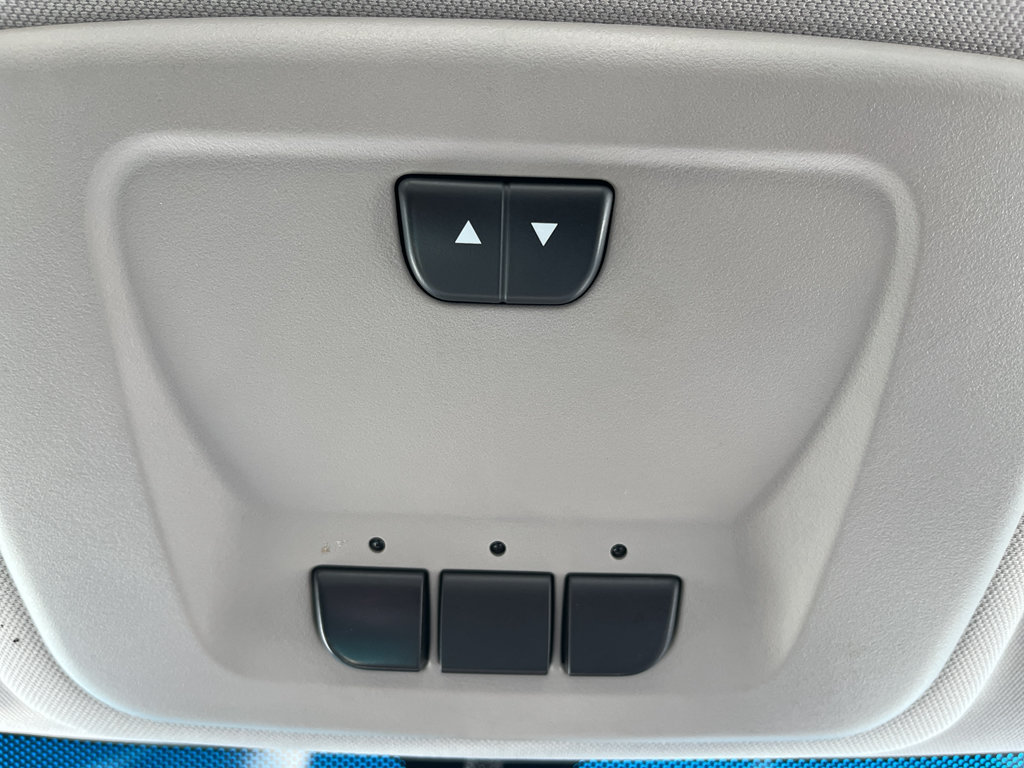 Used 2009 Chevrolet Impala LTZ FWD image 14