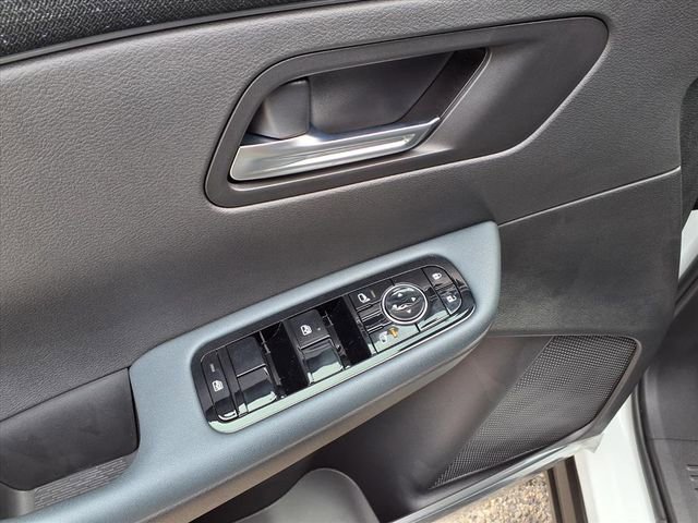 New 2026 Nissan Leaf SV+ w/ Floor Mat Package (SV+) image 13