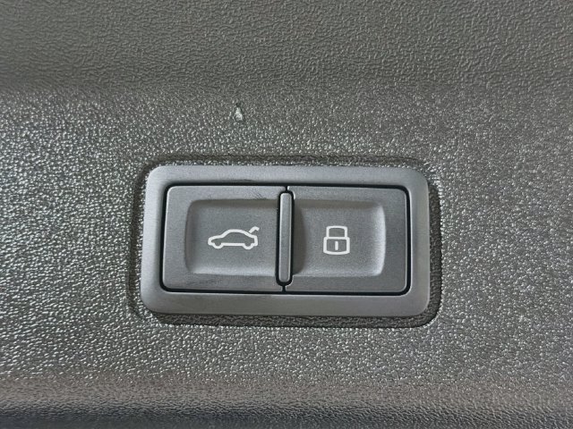 New 2026 Audi Q3 quattro 2.0T AWD/4WD image 12