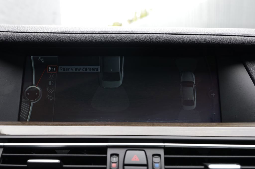 Used 2012 BMW 740Li image 46