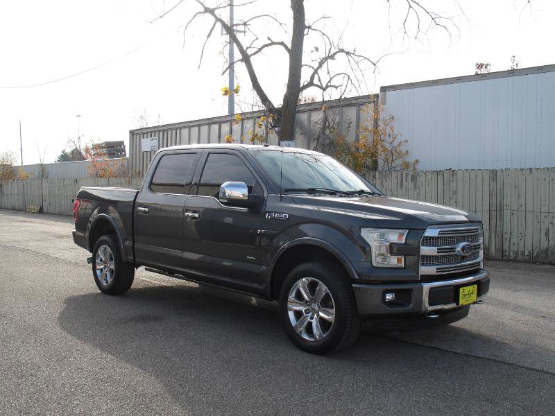 Used 2016 Ford F150 Platinum w/ Equipment Group 701A Luxury image 4
