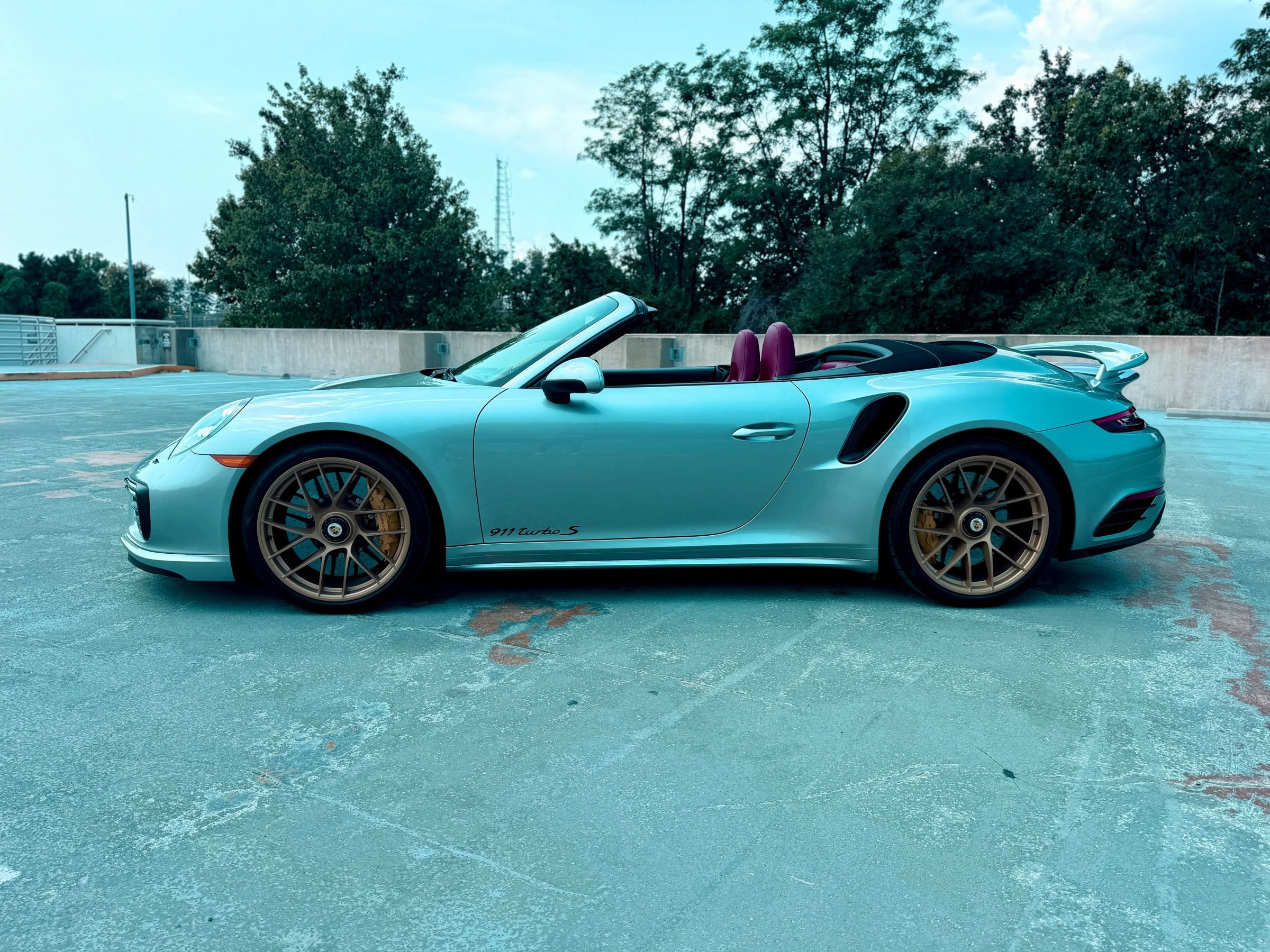 Used 2017 Porsche 911 Turbo S AWD/4WD image 5