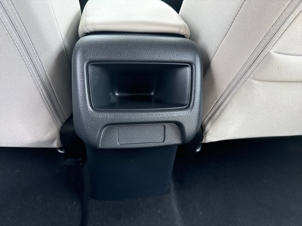 Certified 2025 Honda HR-V LX image 21