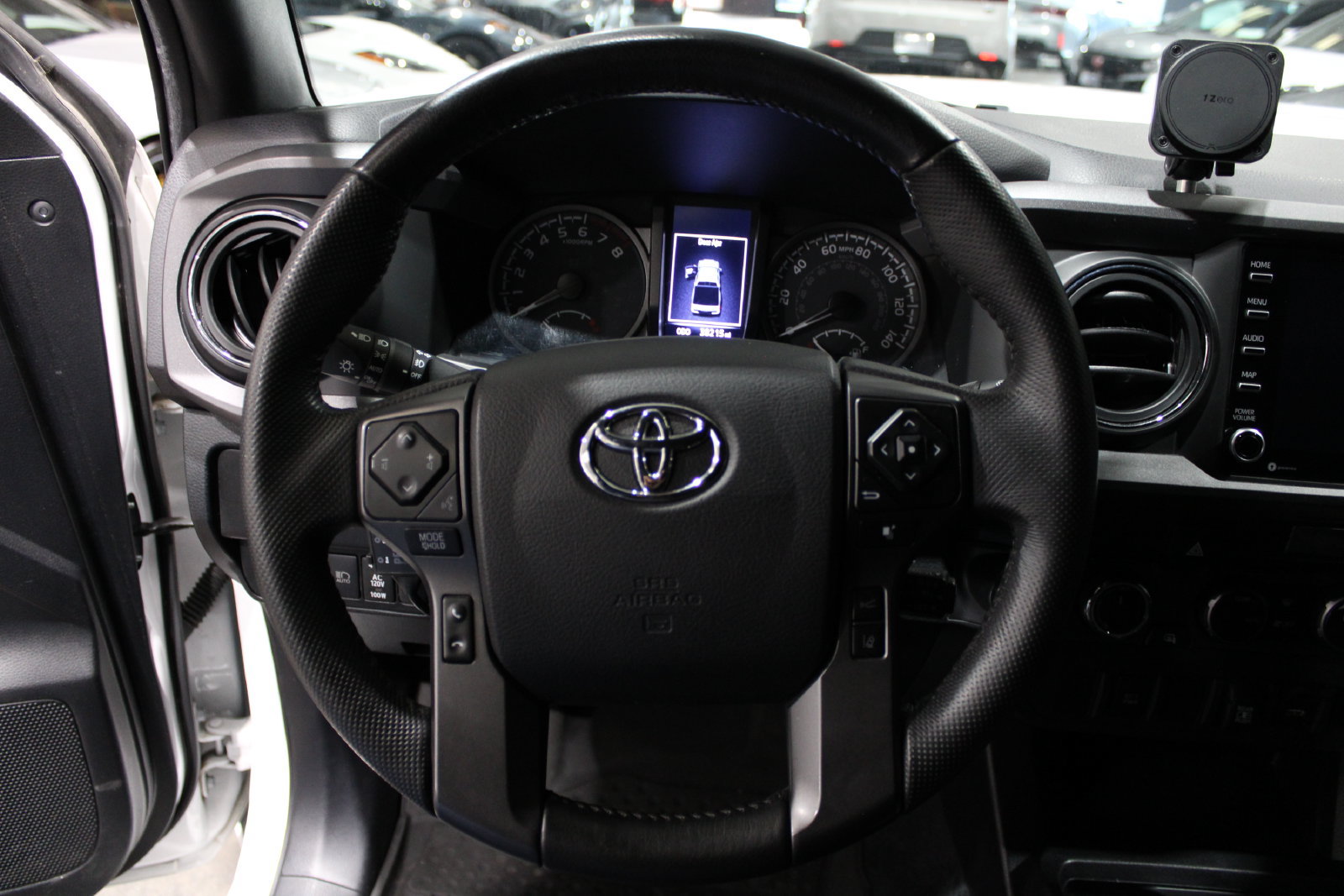 Used 2022 Toyota Tacoma TRD Off-Road AWD/4WD image 33