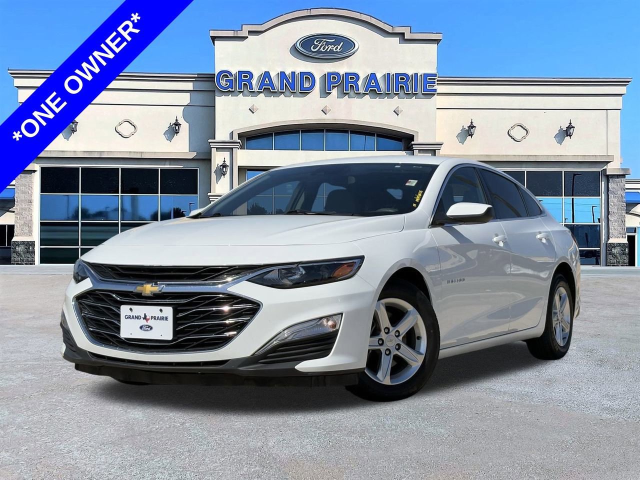 Used 2022 Chevrolet Malibu LS w/ Driver Confidence Package II