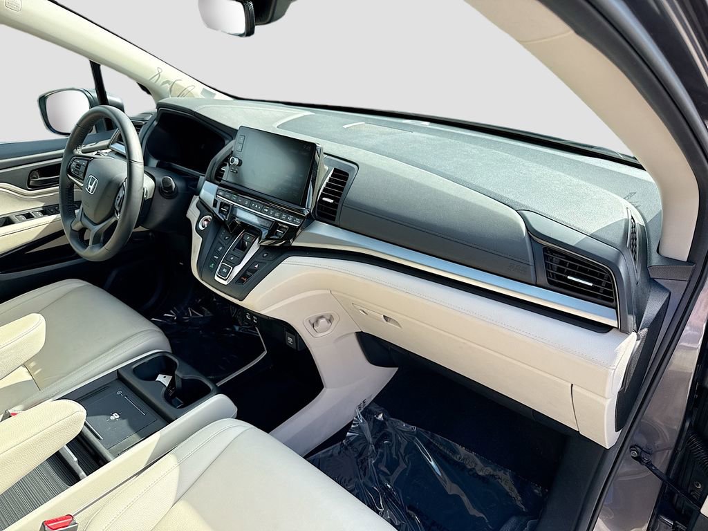 Used 2025 Honda Odyssey EX-L image 14