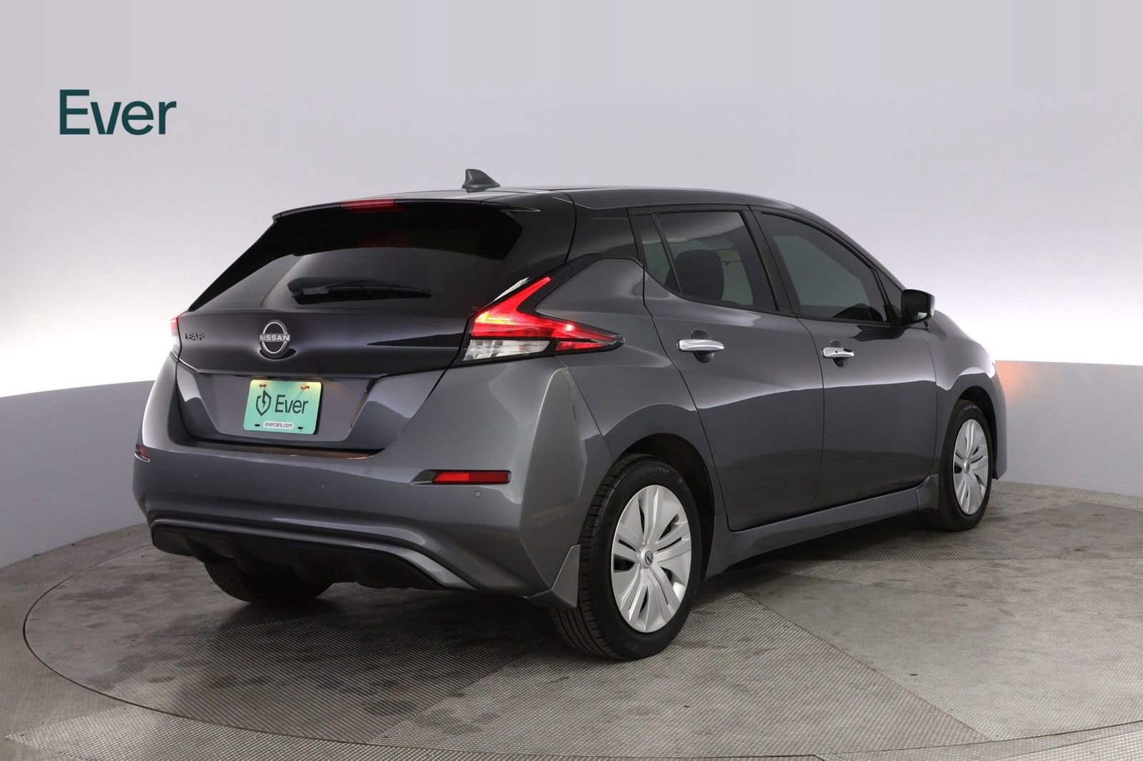 Used 2025 Nissan Leaf S image 3