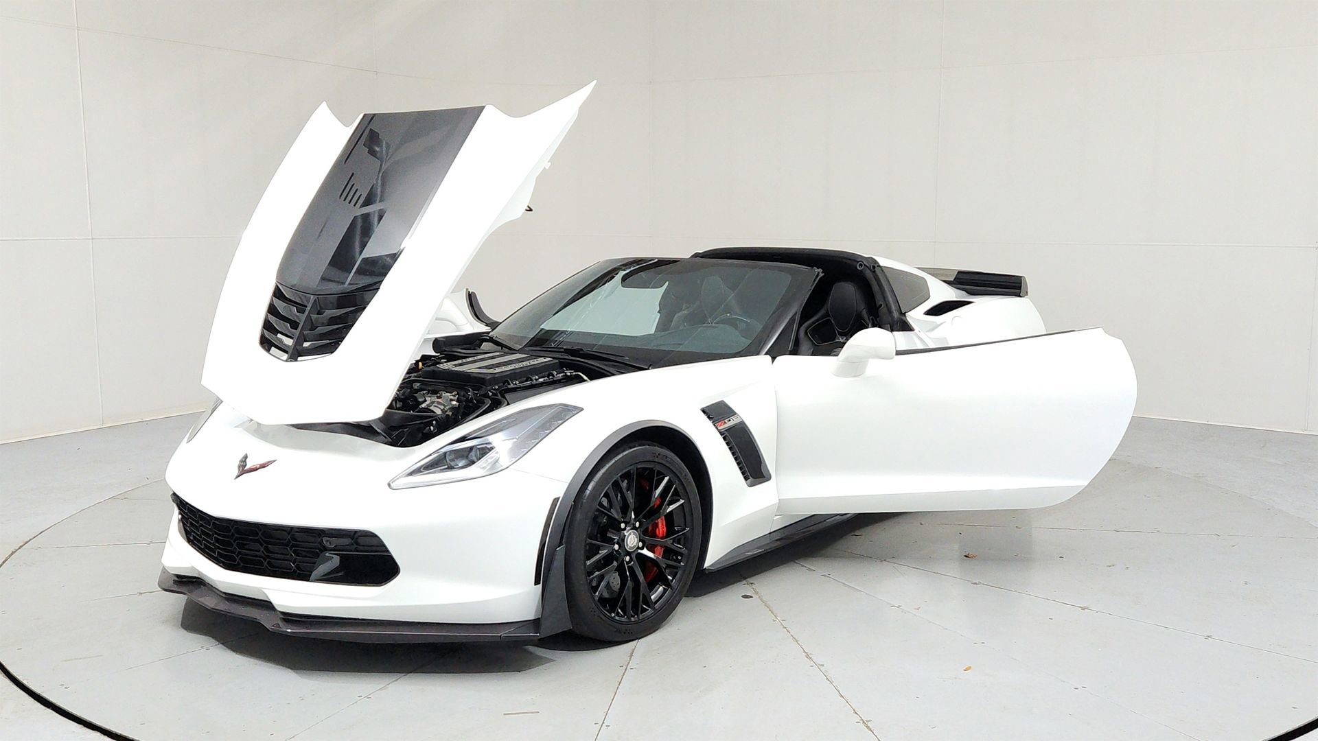 Certified 2019 Chevrolet Corvette Z06 image 9
