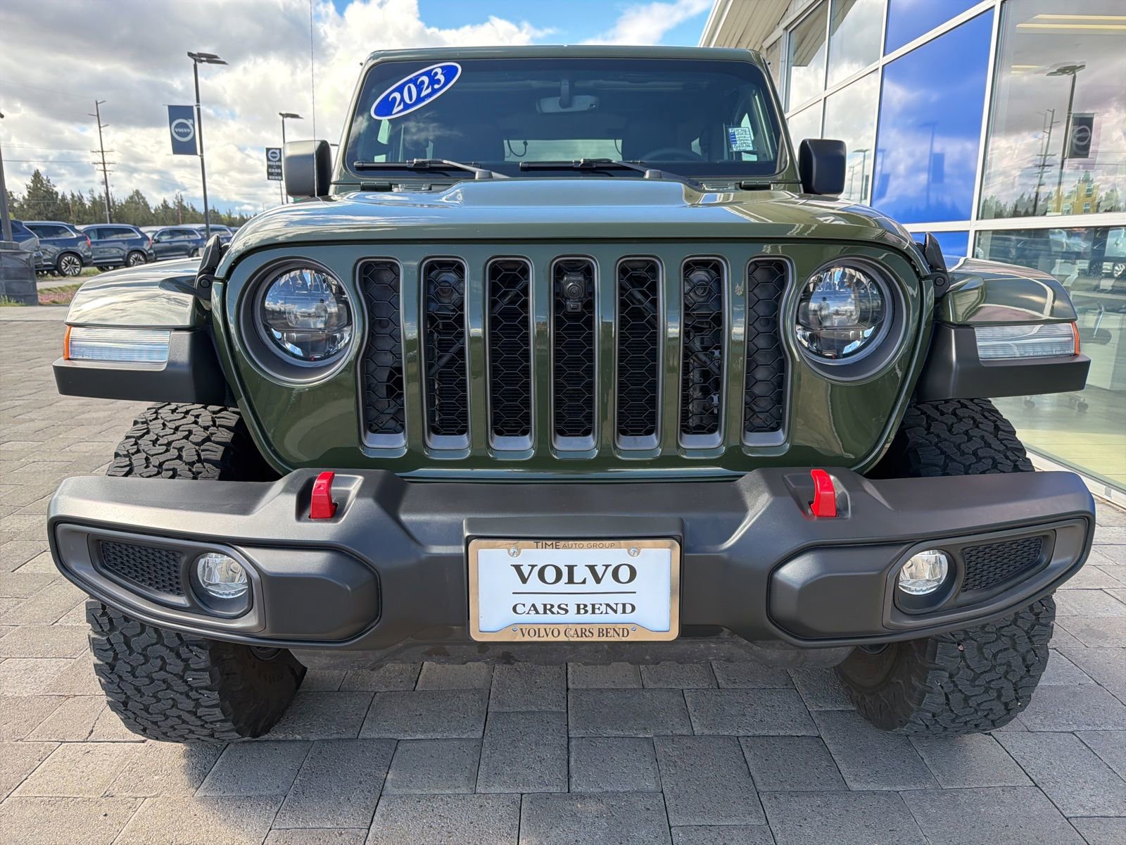 Used 2023 Jeep Wrangler Rubicon w/ LED Lighting Group image 3