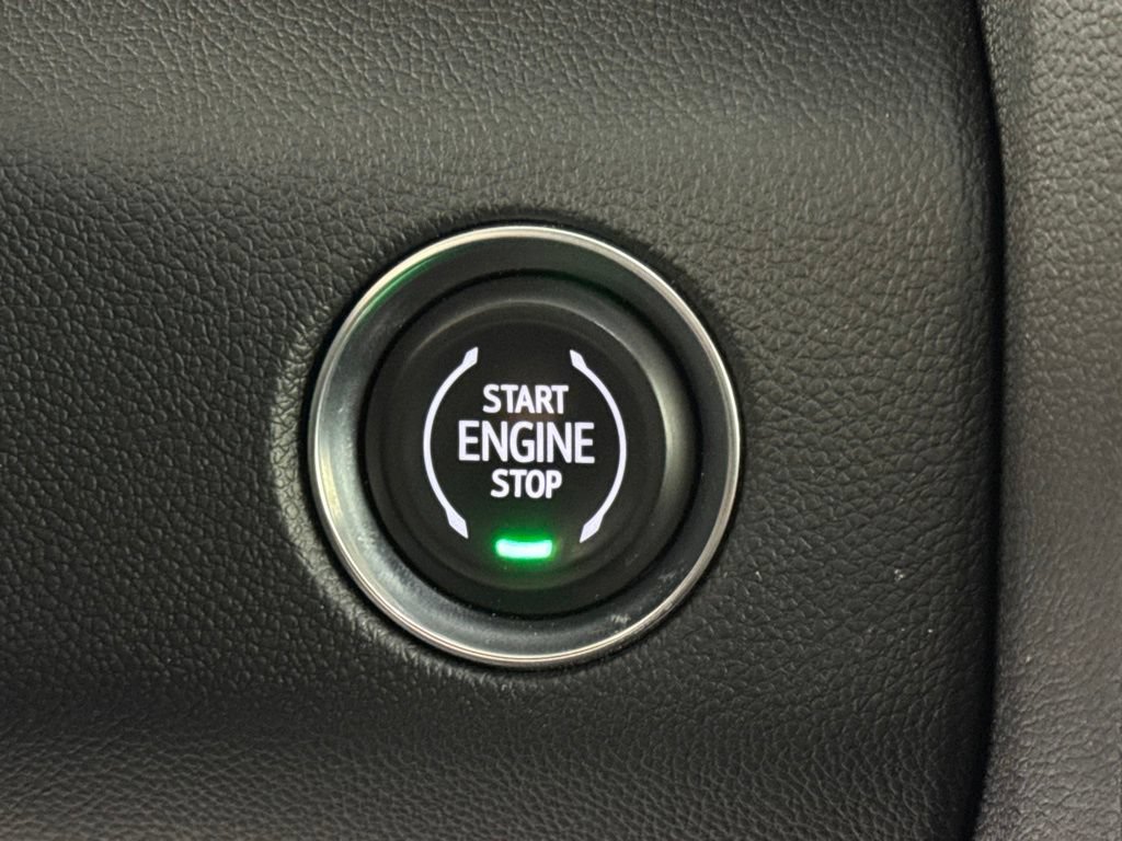 Certified 2026 GMC Acadia Elevation w/ Elevation Premium Package AWD/4WD image 24