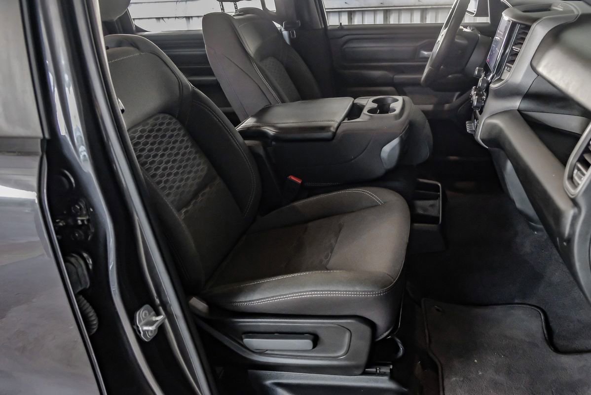 Used 2025 RAM 1500 Tradesman w/ Night Edition image 31