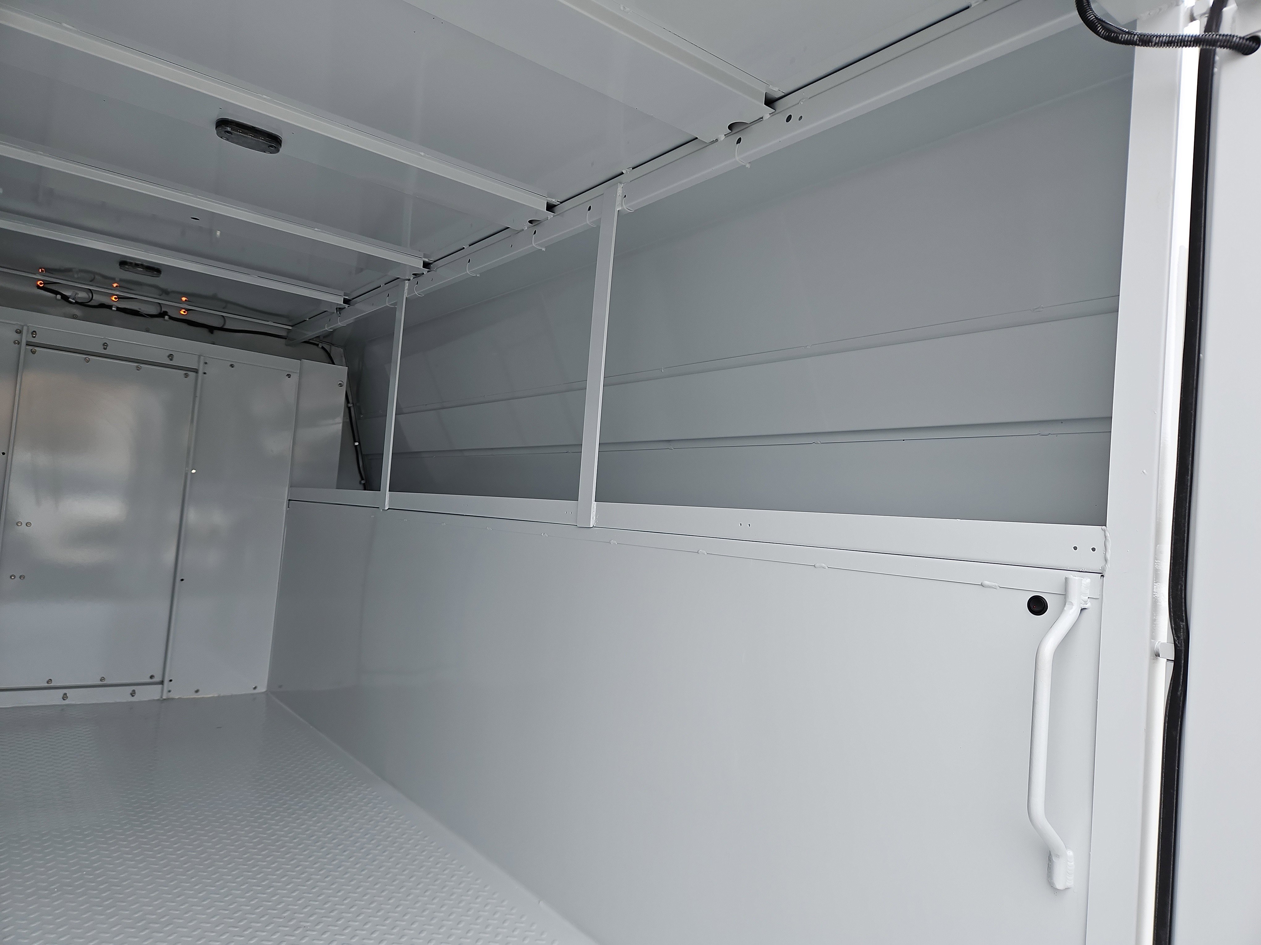 New 2026 Chevrolet Express 3500 w/ Power Convenience Package image 22