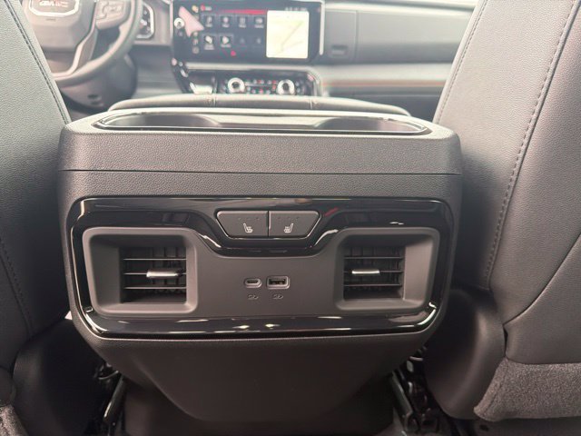 New 2026 GMC Sierra 1500 AT4 w/ AT4 Premium Package AWD/4WD image 39