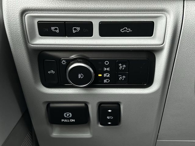 Used 2021 Ford F150 Limited AWD/4WD image 28
