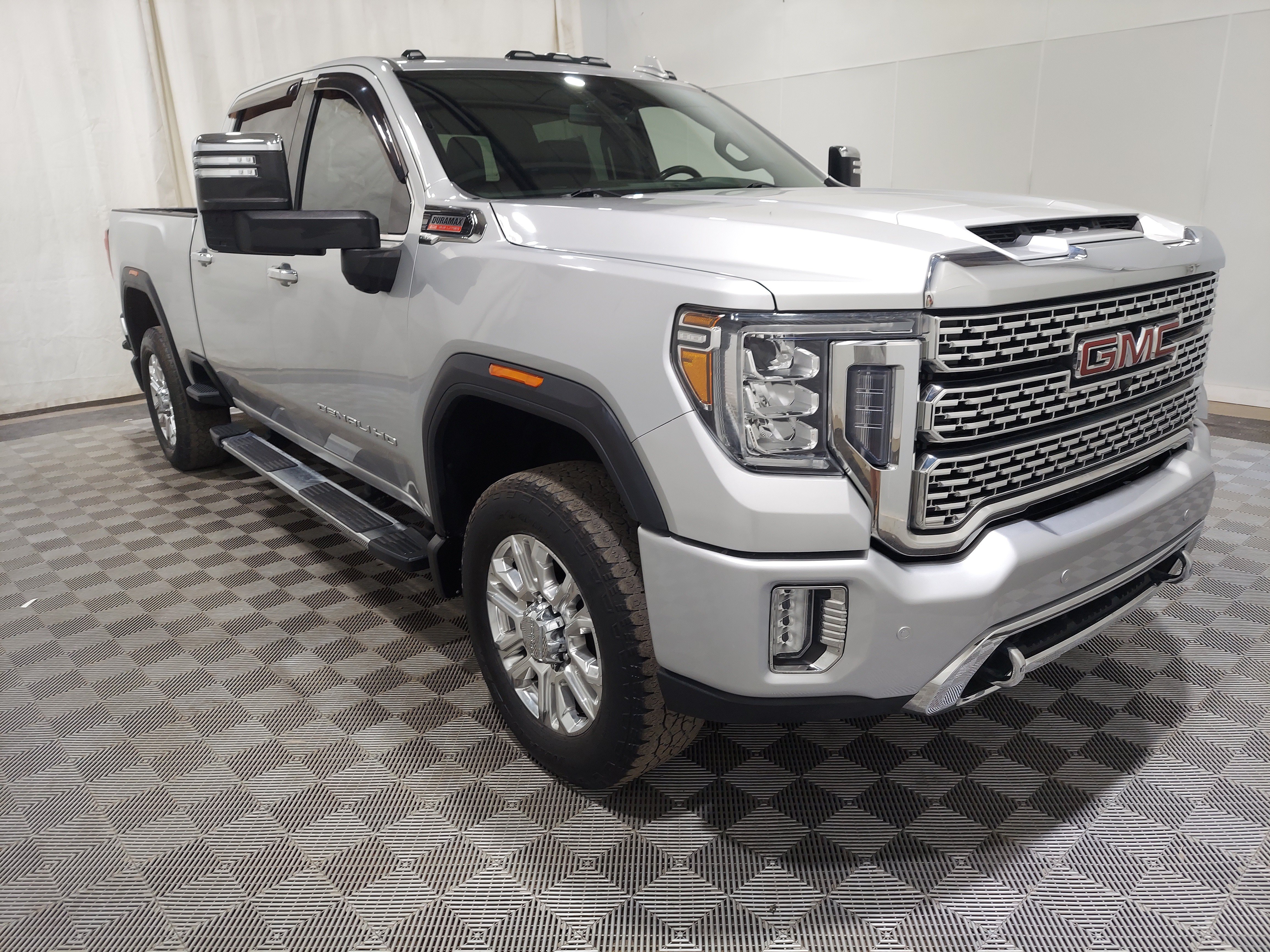 Used 2022 GMC Sierra 2500 Denali AWD/4WD image 4
